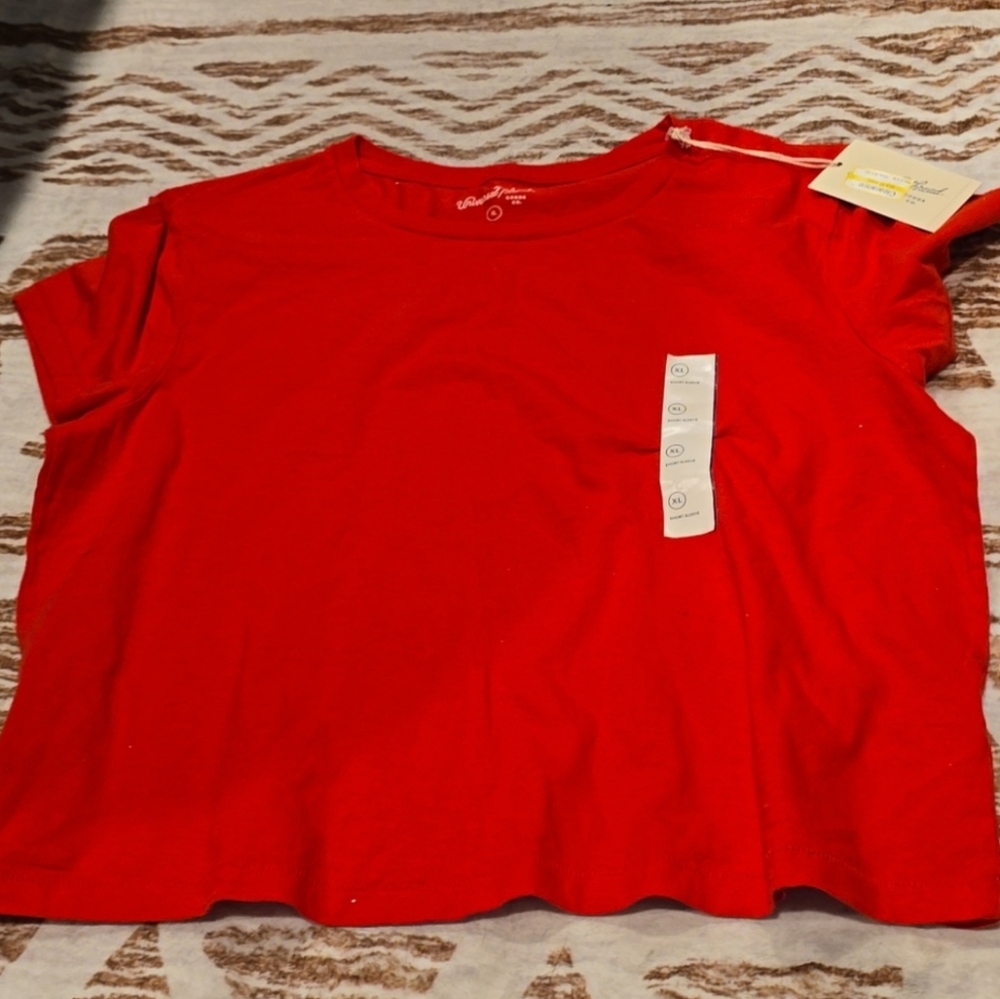❤️10/$13 New Red Short Sleeve Top